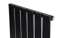 Вертикальный дизайнерский радиатор отопления ARTTIDESIGN Livorno 6/1400/408 черный матовый  Фото - 3