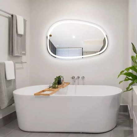 Дзеркало Devit Style асиметричне з LED підсвіткою та тачсенсором 628x928 мм (5416090)