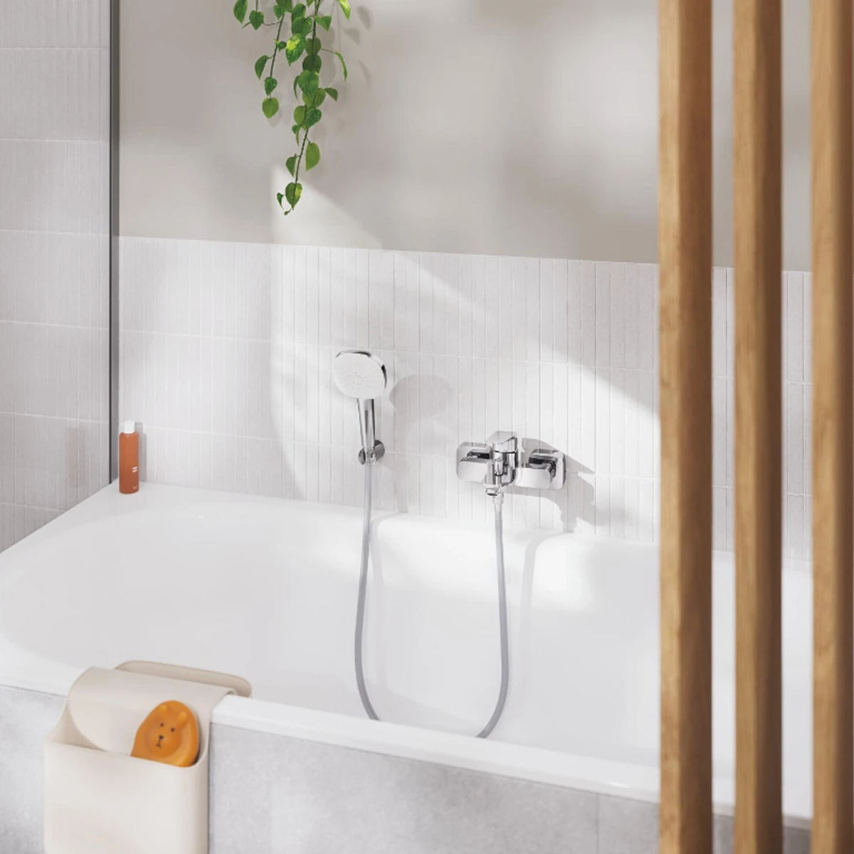 Смеситель для ванны Grohe Cubeo с душевым набором, хром (1018140000) Фото - 11