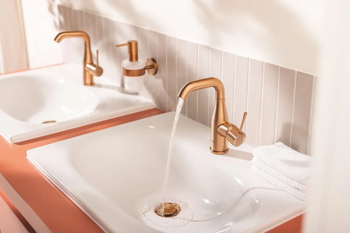 Змішувач для умивальника Grohe з донним клапаном Essence, brushed warm sunset (24173DL1) Фото - 2
