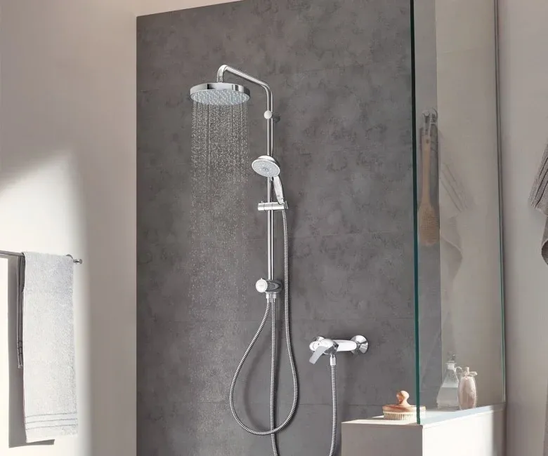 Душова система з верхнім душем 200мм Grohe New Tempesta Rustic , кронштейн 390мм і ручним душем на 4 режими (27399002) Фото - 2