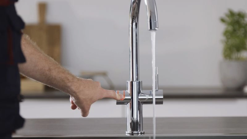 Кухонний змішувач з бойлером L-size Grohe Red Duo (30079001) Фото - 4