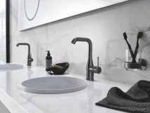 Змішувач для умивальника Grohe Essence New L-Size з донним клапаном, графіт матовий (32628AL1) Фото - 2