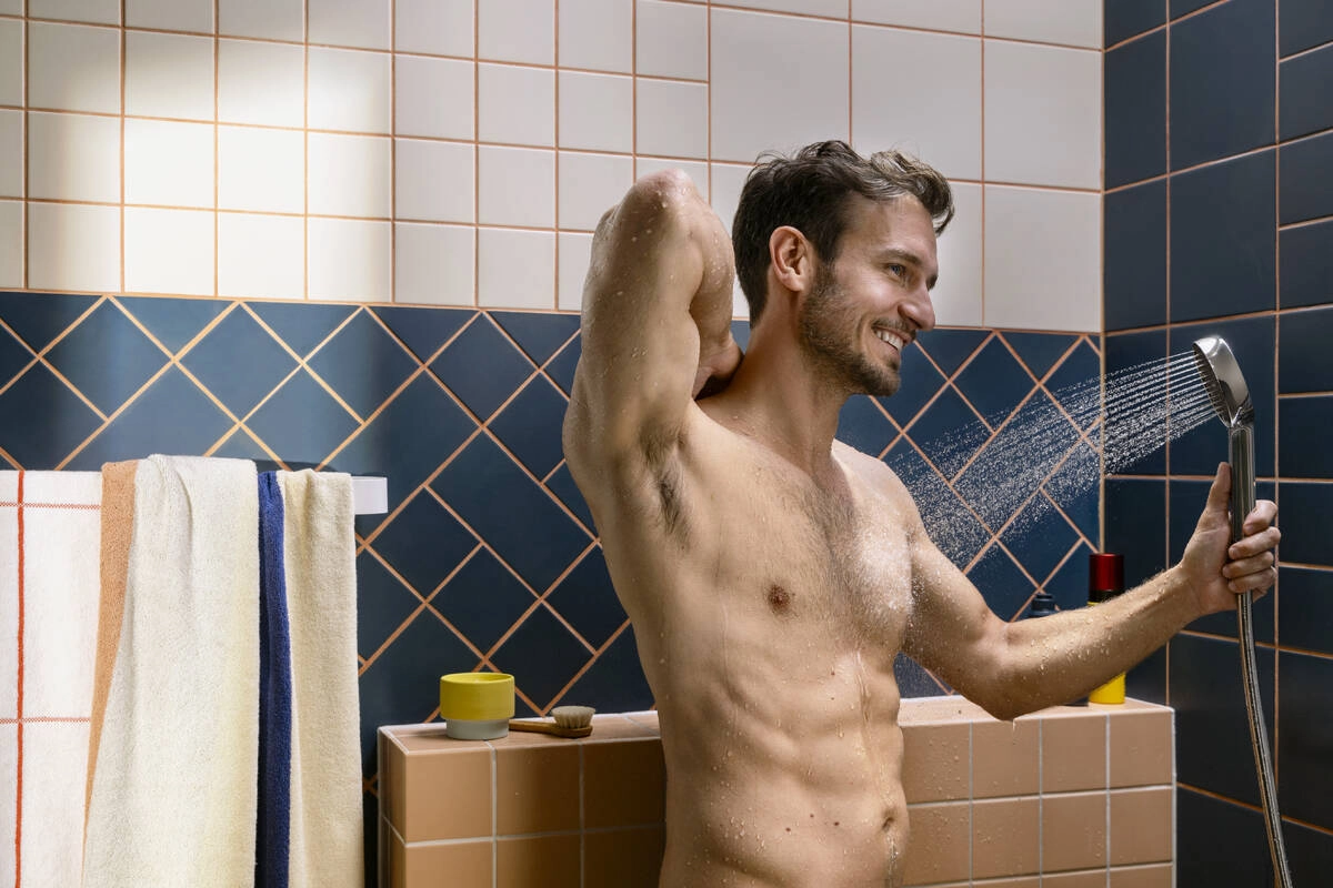Душова система  Hansgrohe ACTIVERA S 240 1jet Showerpipe  Reno, хром Фото - 2