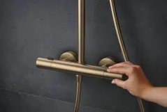 Душевая система 260 с термостатом Hansgrohe PULSIFY S PURO Showerpipe, шлифованная бронза Фото - 1