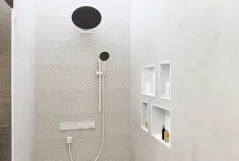 Шланговое подсоединение Hansgrohe Fixfit Square с клапаном обратного тока, матовый белый Фото - 1