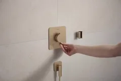 Шлангове з`єднання Hansgrohe FIXFIT FINE Q, шліфованна бронза Фото - 1