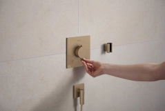 Душовий тримач Hansgrohe Porter FINE, шліфованна бронза Фото - 2