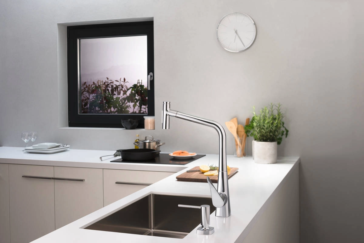 Дозатор кухонный Hansgrohe A71, 500мл, хром Фото - 4