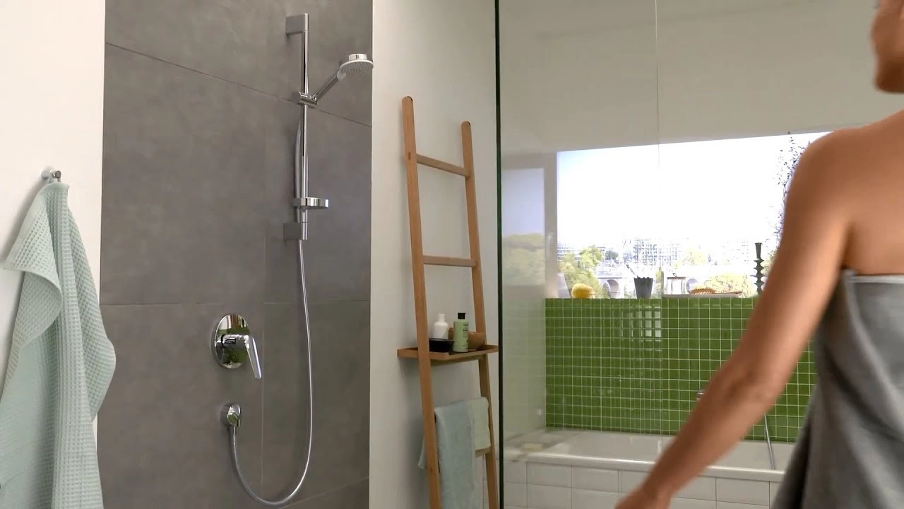 Смеситель для душа Hansgrohe Novus в комплекте с Ibox (71065180) Фото - 1