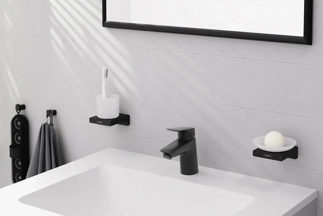 Смеситель для умывальника Hansgrohe LOGIS 70, однорычажный, черный матовый Фото - 1