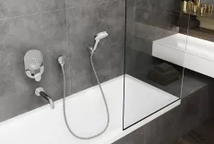 Смеситель для ванны/душа Hansgrohe Vernis Blend без скрытой части, хром (71449000) Фото - 1