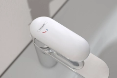 Смеситель для умывальника Hansgrohe Vernis Blend 70 CoolStart с донным клапаном pop-up, хром (71584000) Фото - 1