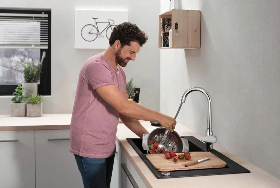 Змішувач для кухні Hansgrohe Focus M42 224мм, хром (71800000) Фото - 2