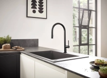 Смеситель для кухни Hansgrohe Talis 210 1jet с вытяжным изливом, черный матовый (72802670) Фото - 2