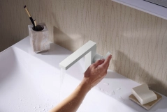 Смеситель для умывальника Hansgrohe TECTURIS E 110, однорычажный ,CoolStart, push-open, белый матовый Фото - 2