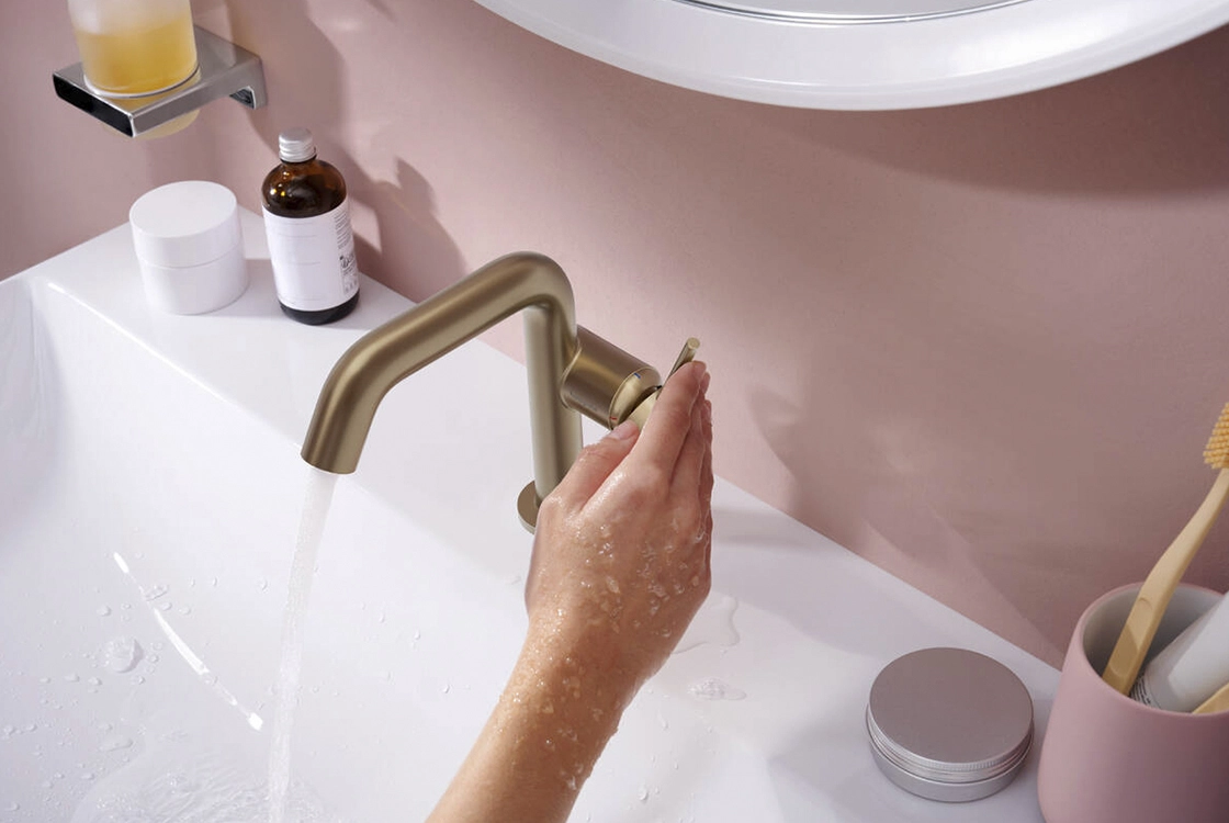 Смеситель для раковины Hansgrohe Tecturis S CoolStart EcoSmart+ со сливным гарнитуром бронза (73320140) Фото - 1