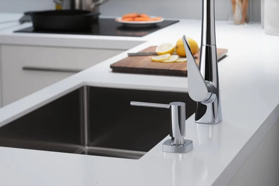 Смеситель для кухни Hansgrohe Metris M71 320 с вытяжным душем (73801000) Фото - 2