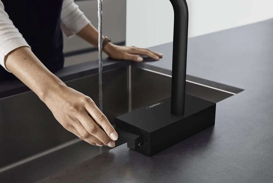 Змiшувач для кухнi Hansgrohe AQUNO SELECT M81, одноважiльний, з витяжним виливом, 2jet, sBox, чорний матовий Фото - 1