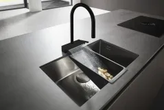 Змiшувач для кухнi Hansgrohe AQUNO SELECT M81, одноважiльний, з витяжним виливом, 3jet, sBox, чорний мат Фото - 1