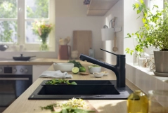 Змішувач для кухні Hansgrohe Zesis M33 219мм, матовий чорний (74800670) Фото - 1