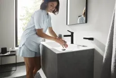Смеситель для умывальника HansgroheFINORIS 110, однорычажный, со сливным набором, черный матовый Фото - 3