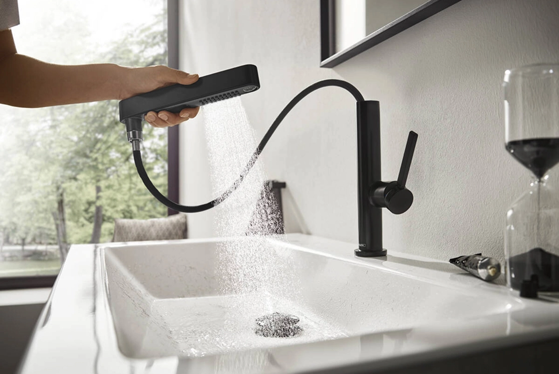 Смеситель для раковины Hansgrohe FINORIS 230 c выдвижным изливом (2 струи), черный матовый,76063670 Фото - 3