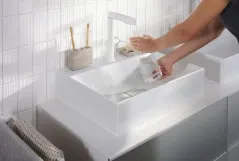 Смеситель для умывальника Hansgrohe Finoris Finoris 230 с поворотным изливом, белый матовый (76063700) Фото - 2