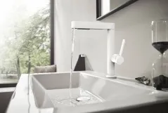 Смеситель для умывальника Hansgrohe Finoris Finoris 230 с поворотным изливом, белый матовый (76063700) Фото - 4