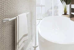 Змішувач для ванни підлоговий Hansgrohe Finoris, білий (76445700) Фото - 1