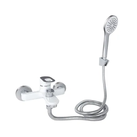 Смеситель для ванны Lidz Latwa 006 (с душевым гарнитуром) (k35) LDLAT006WHI45424 White