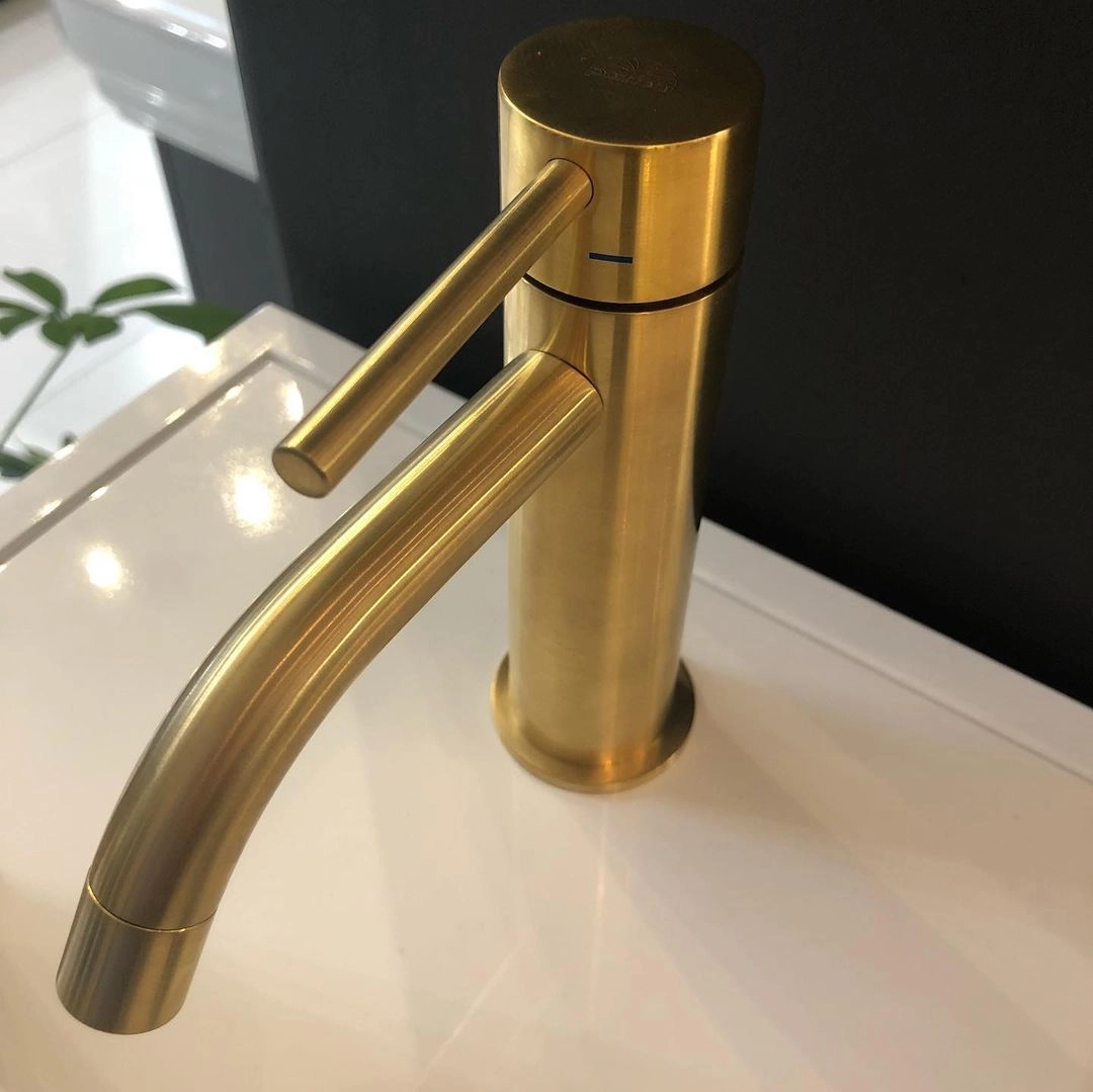 Смеситель для умывальника Paffoni Light без донного клапана, Brushed Honey Gold (LIG071HGSP) Фото - 3