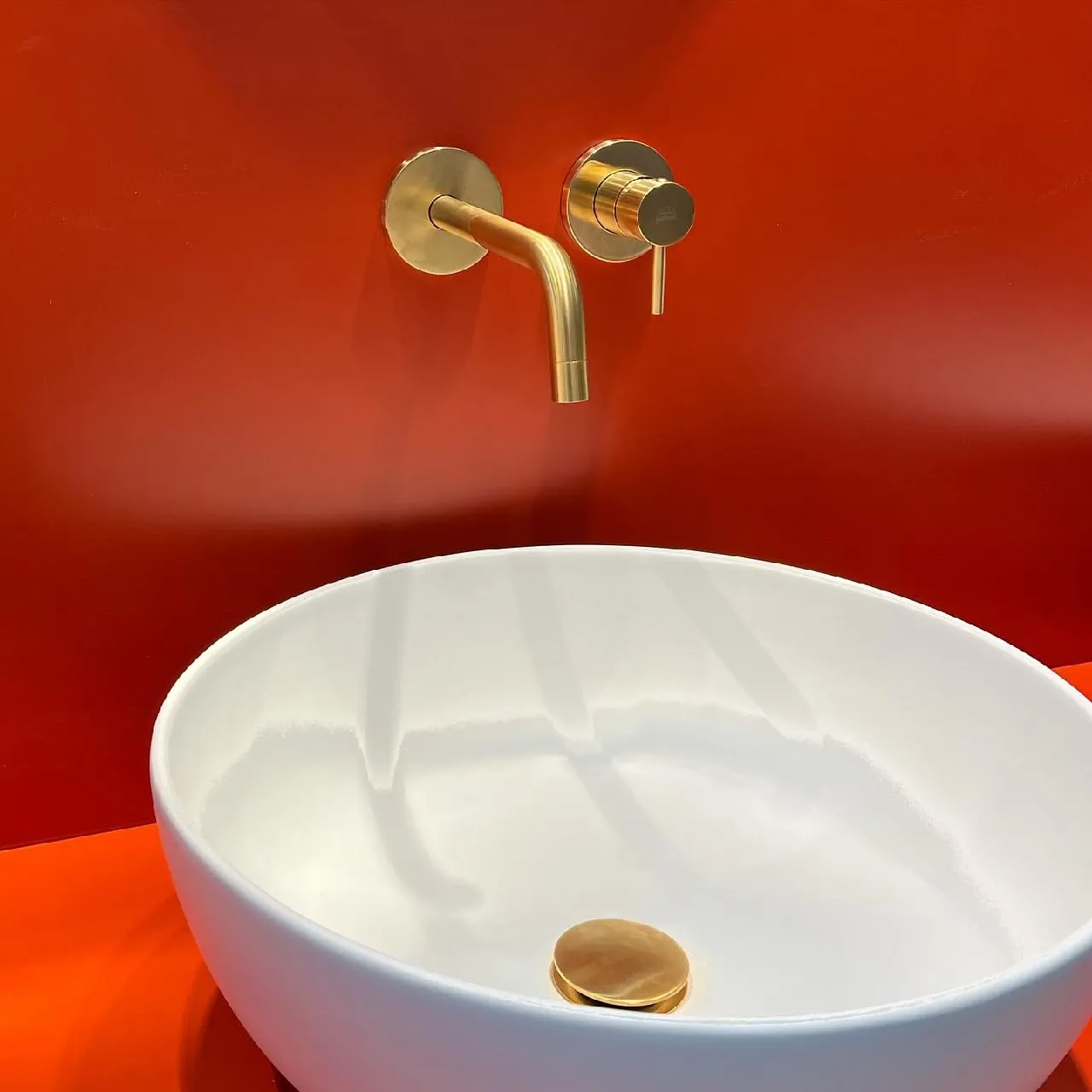 Змішувач для умивальника настінний Paffoni Light, вилив 17.8 см, Brushed Honey Gold (LIG105HGSP70) Фото - 2