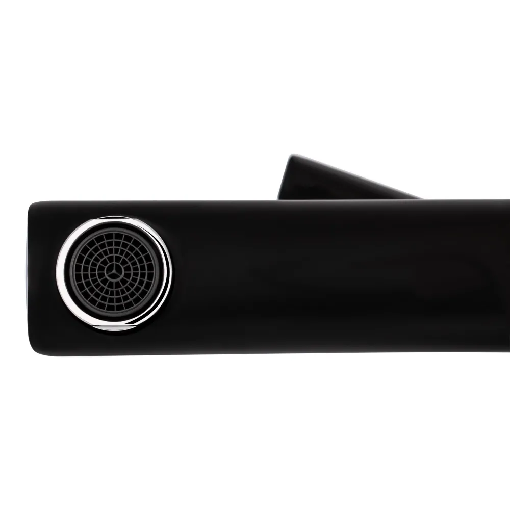 Смеситель для ванны Qtap Grand (с душевым гарнитуром) QTGRABCR006 Chrome/Black Фото - 4