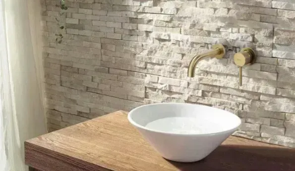 Смеситель для умывальника скрытого монтажа Rea Lungo gold brush (REA-B8652) Фото - 4